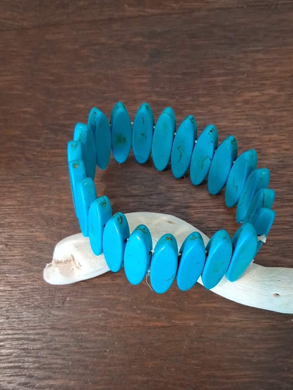 Turquoise Stretch Bead Bracelet - Bright Blue Oval Beads